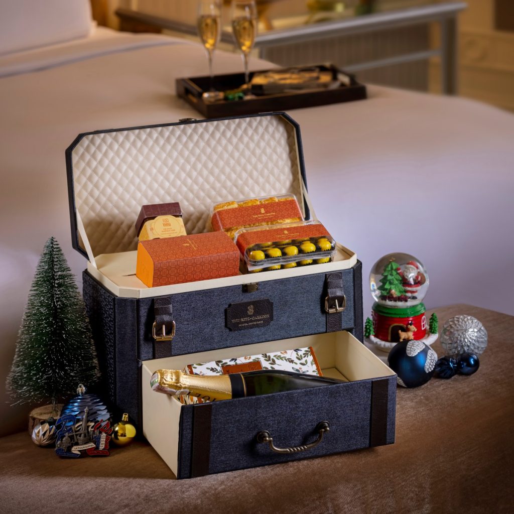 the ritz-carlton jakarta