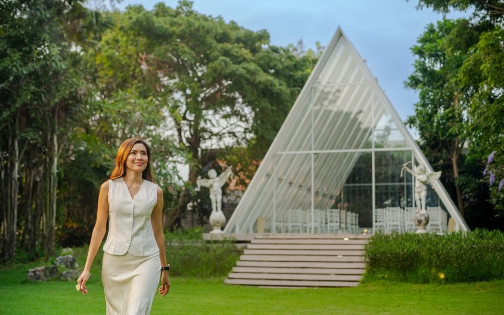 bali sunset road convention center