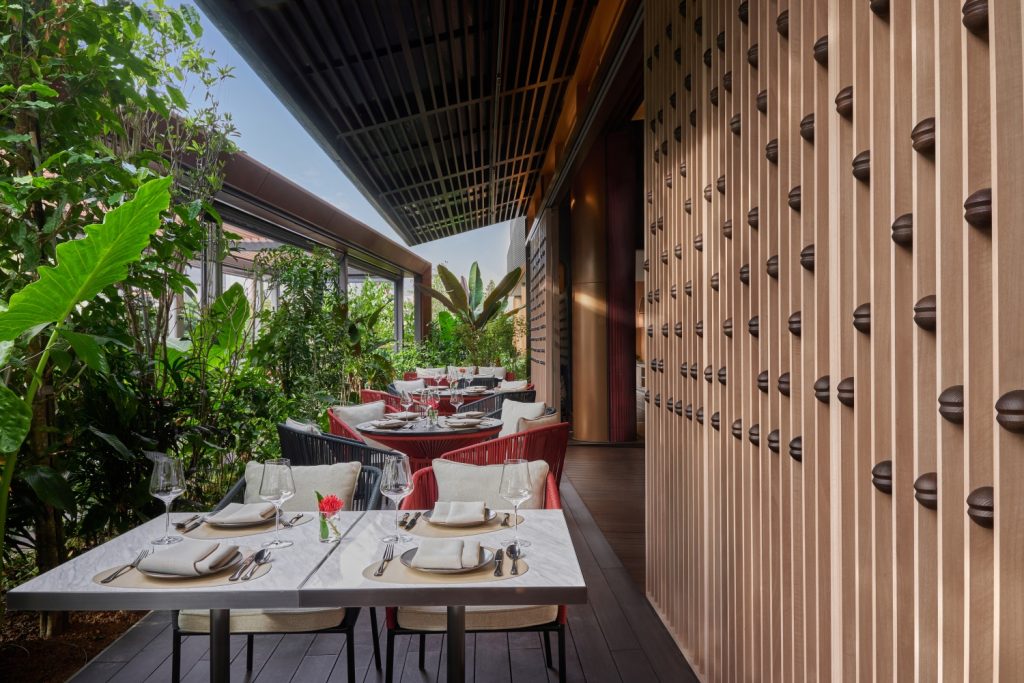 varel singapore