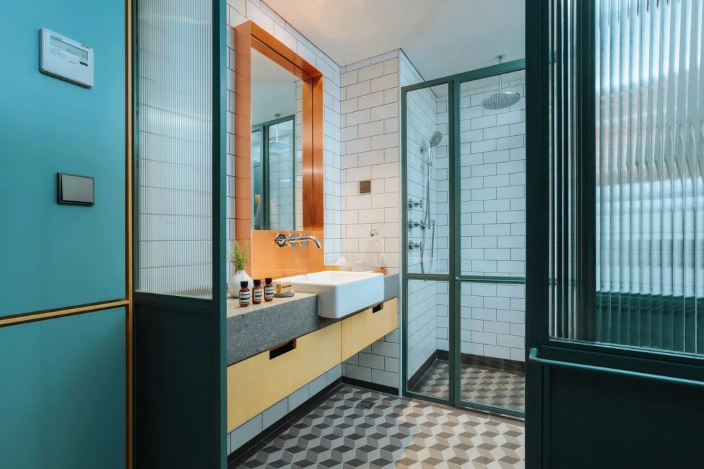 kloe hotel