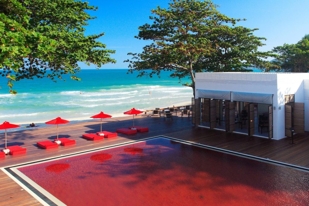 kolam renang hotel